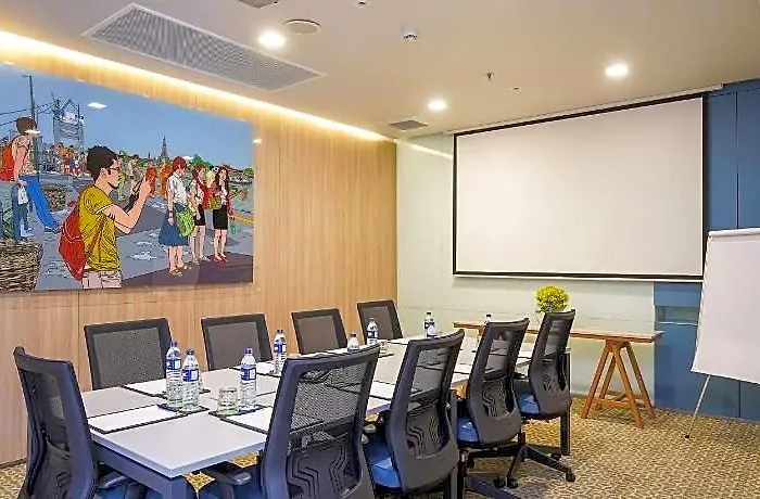 Express Sathorn By Ihg 4*