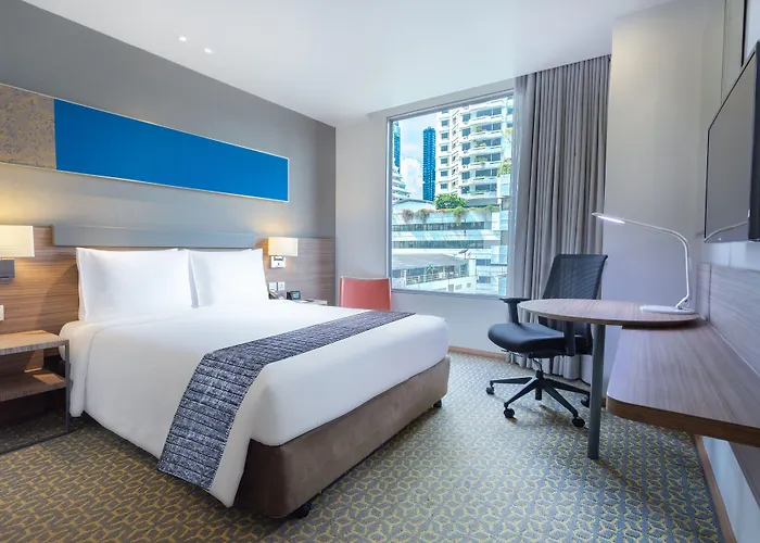 فندق Express Sathorn By Ihg بانكوك